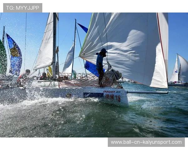 海地国际帆船比赛规模不断扩大，帆船场地赛规则14详解