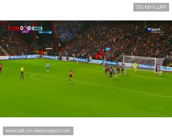 伯恩茅斯角球配合制造混乱